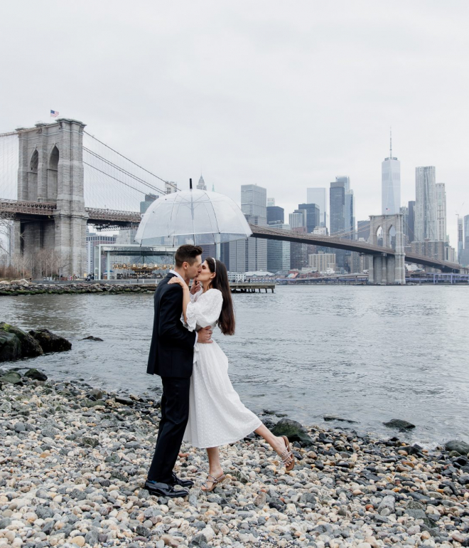 Engagement photoshoot Brooklyn Bridge Dumbo 23