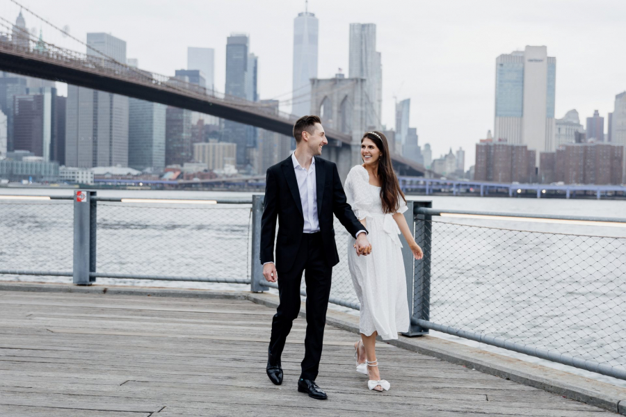 Engagement photoshoot Brooklyn Bridge Dumbo 30