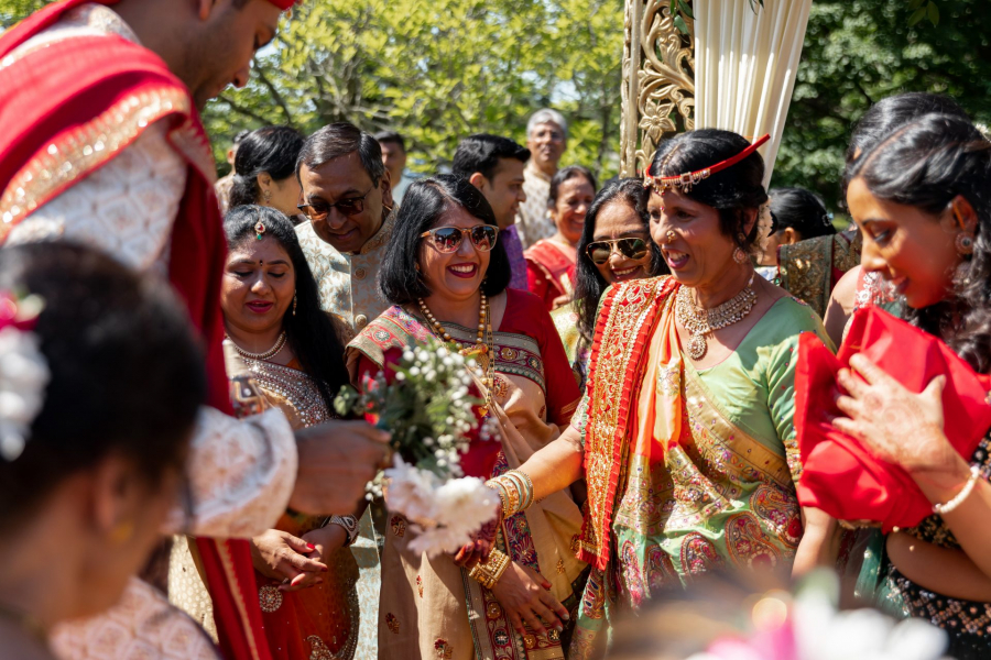 Hindu wedding photographer 42