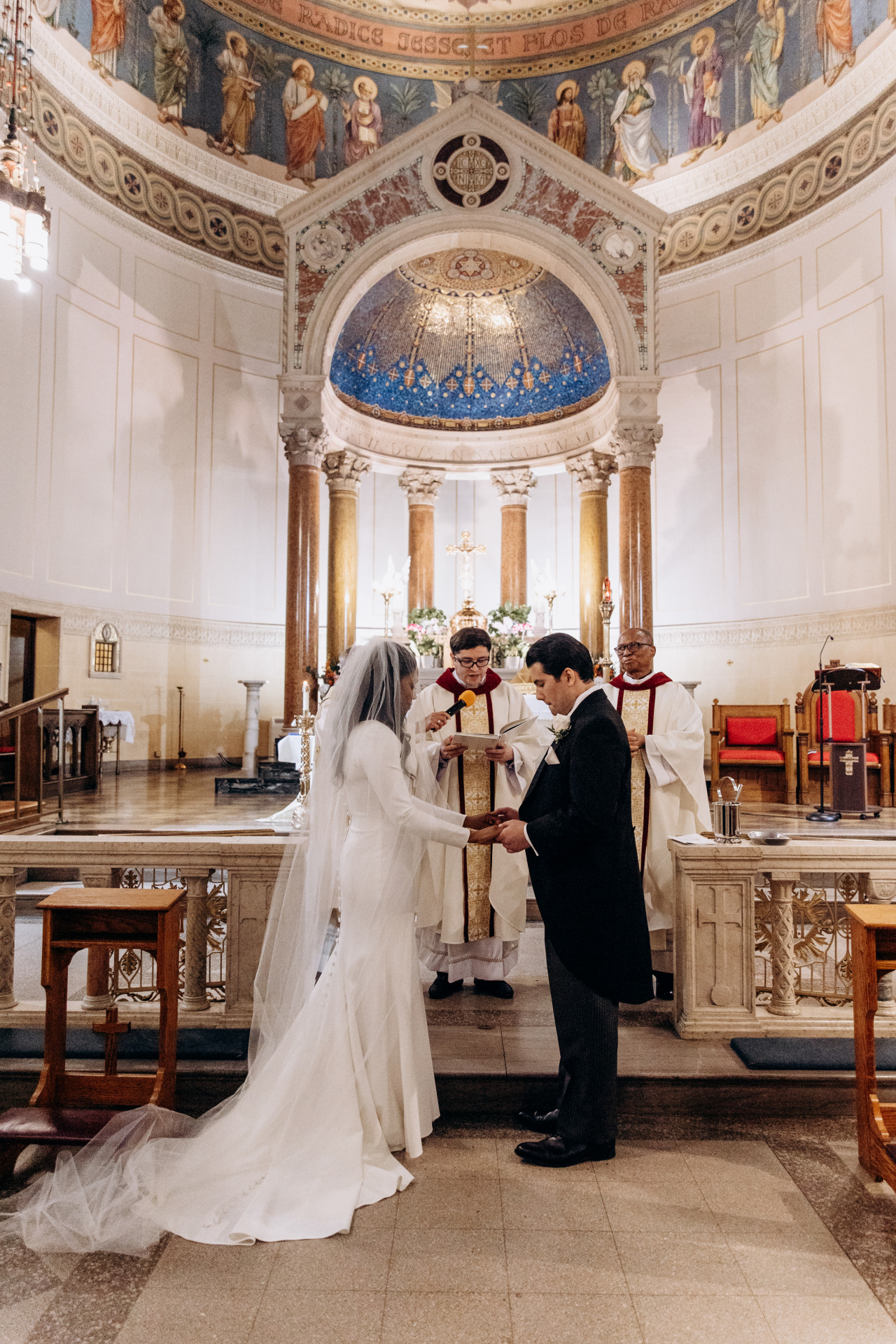 Catholic ceremony wedding in Jersey City New Jersey 16