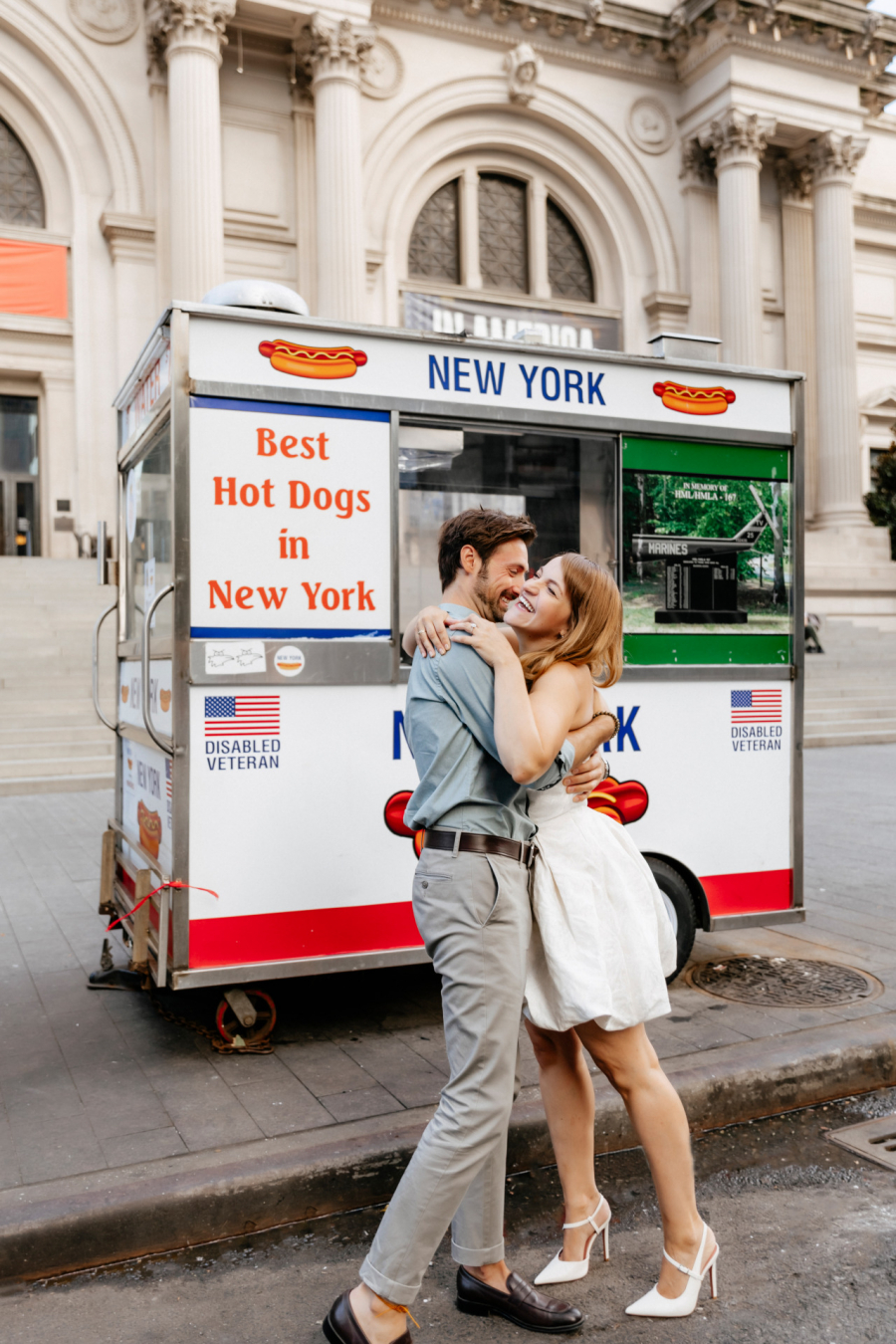 Engagement fun streetstyle photoshoot in New York 9